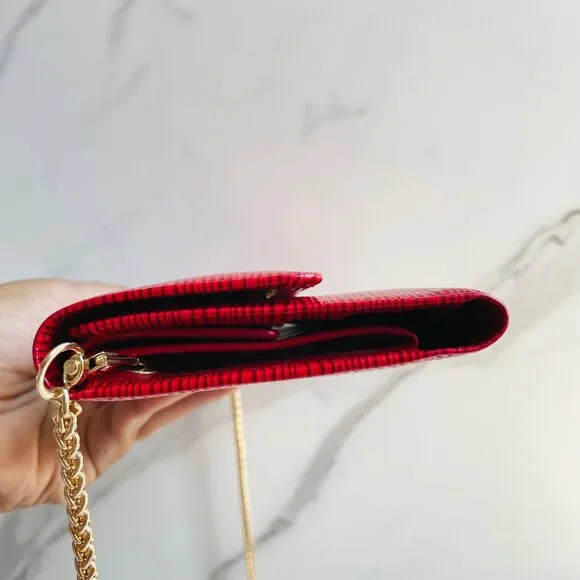 SALE! Louis Vuitton International Epi Wallet on chain ❤️ - Picture 12 of 16